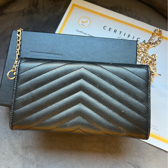 YSL cassandre envelope wallet on chain - Picture 9 of 13